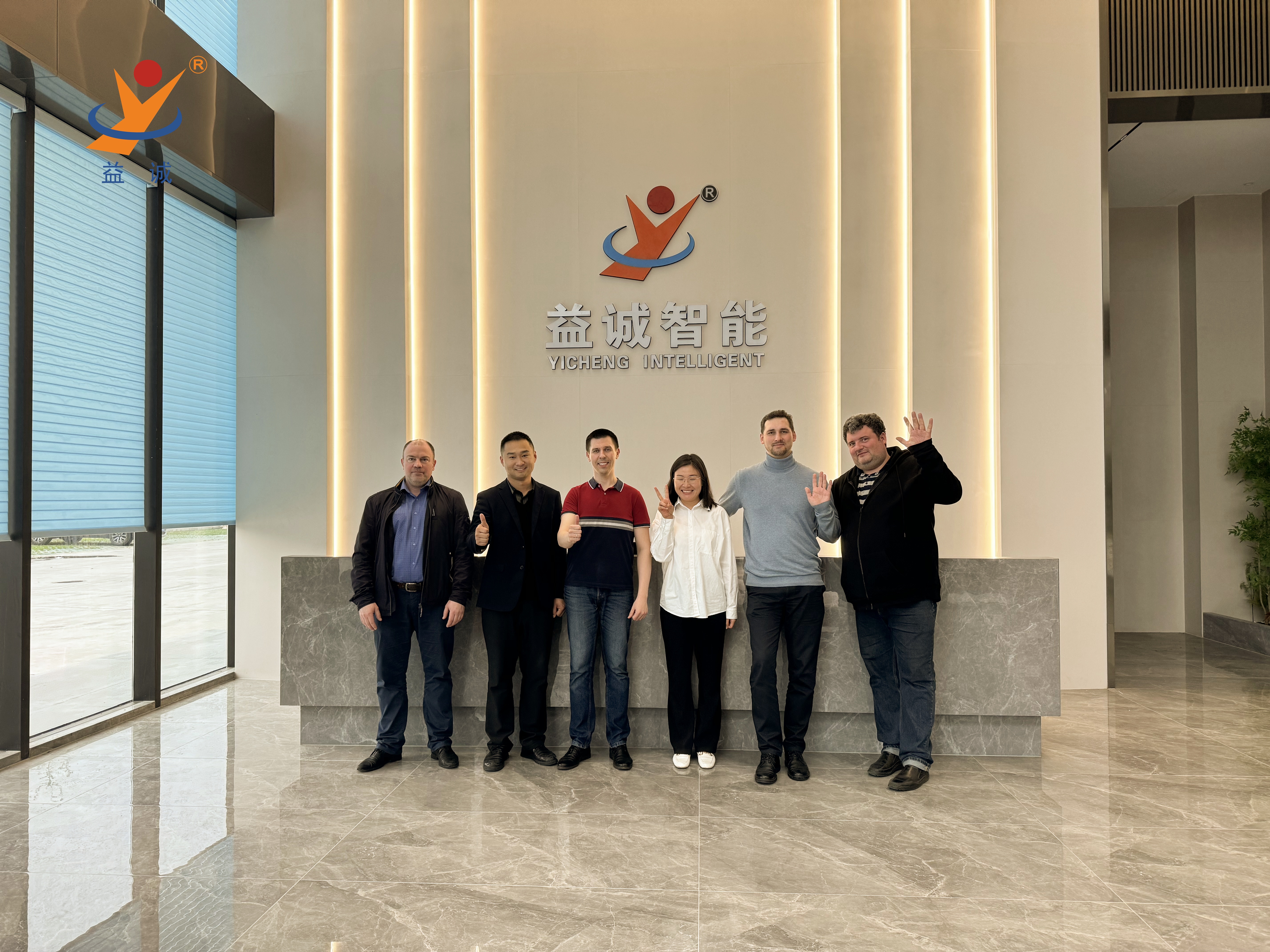 卓越品質(zhì) · 深獲認(rèn)可 | 俄羅斯客戶蒞臨浙江益誠智能科技園現(xiàn)場驗(yàn)收設(shè)備！